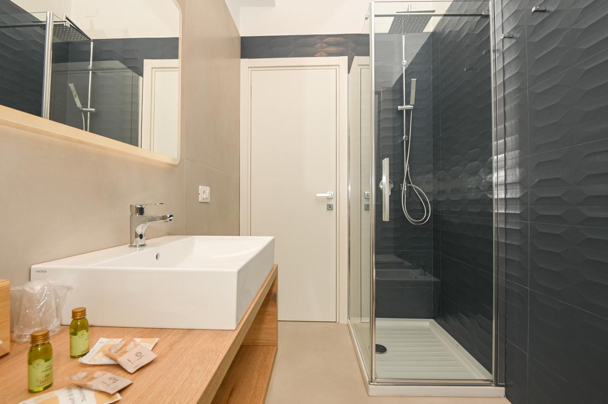 Agora Vieste Rooms & Apartments Exteriör bild